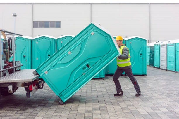 Best Porta potty delivery and setup  in Point Mackenzie, AK