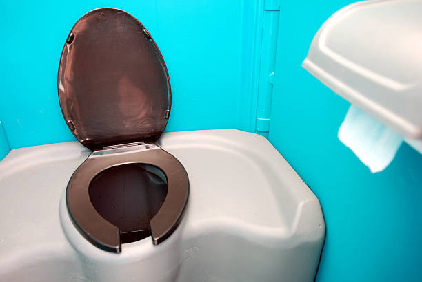 Best Construction site porta potty rental  in Point Mackenzie, AK